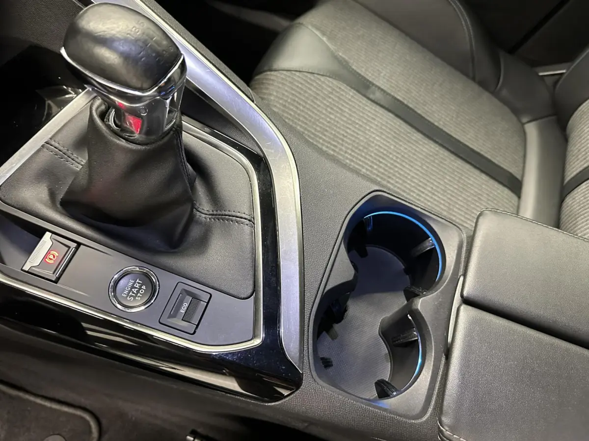 1.2 PureTech Blue Lease Allure CAMERA LM ECC ADAPTIEF CRUISE LED CARPLAY.
