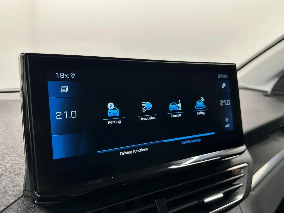 1.2 PureTech Blue Lease Allure CAMERA LM ECC ADAPTIEF CRUISE LED CARPLAY.