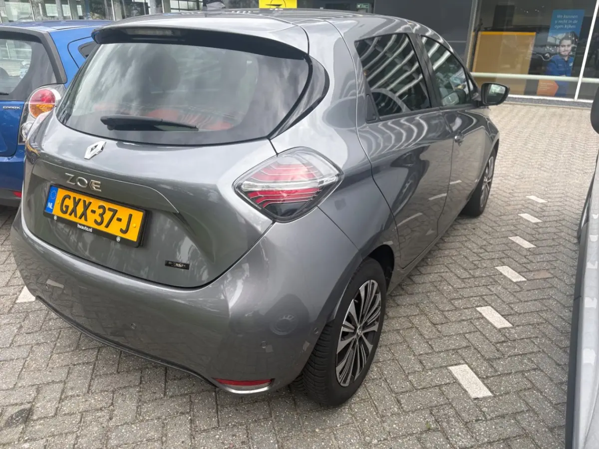 R135 Iconic 52 kWh | Koop accu | | Achteruitrijcamera | Apple Carplay/Android Auto|telefoonintegratie premium | Cruise control