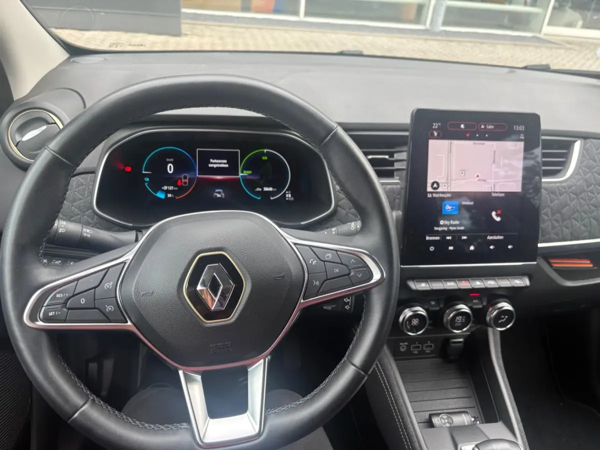 R135 Iconic 52 kWh | Koop accu | | Achteruitrijcamera | Apple Carplay/Android Auto|telefoonintegratie premium | Cruise control