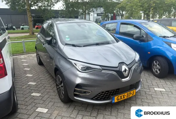 R135 Iconic 52 kWh | Koop accu | | Achteruitrijcamera | Apple Carplay/Android Auto|telefoonintegratie premium | Cruise control