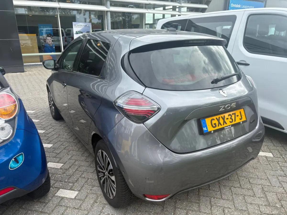 R135 Iconic 52 kWh | Koop accu | | Achteruitrijcamera | Apple Carplay/Android Auto|telefoonintegratie premium | Cruise control