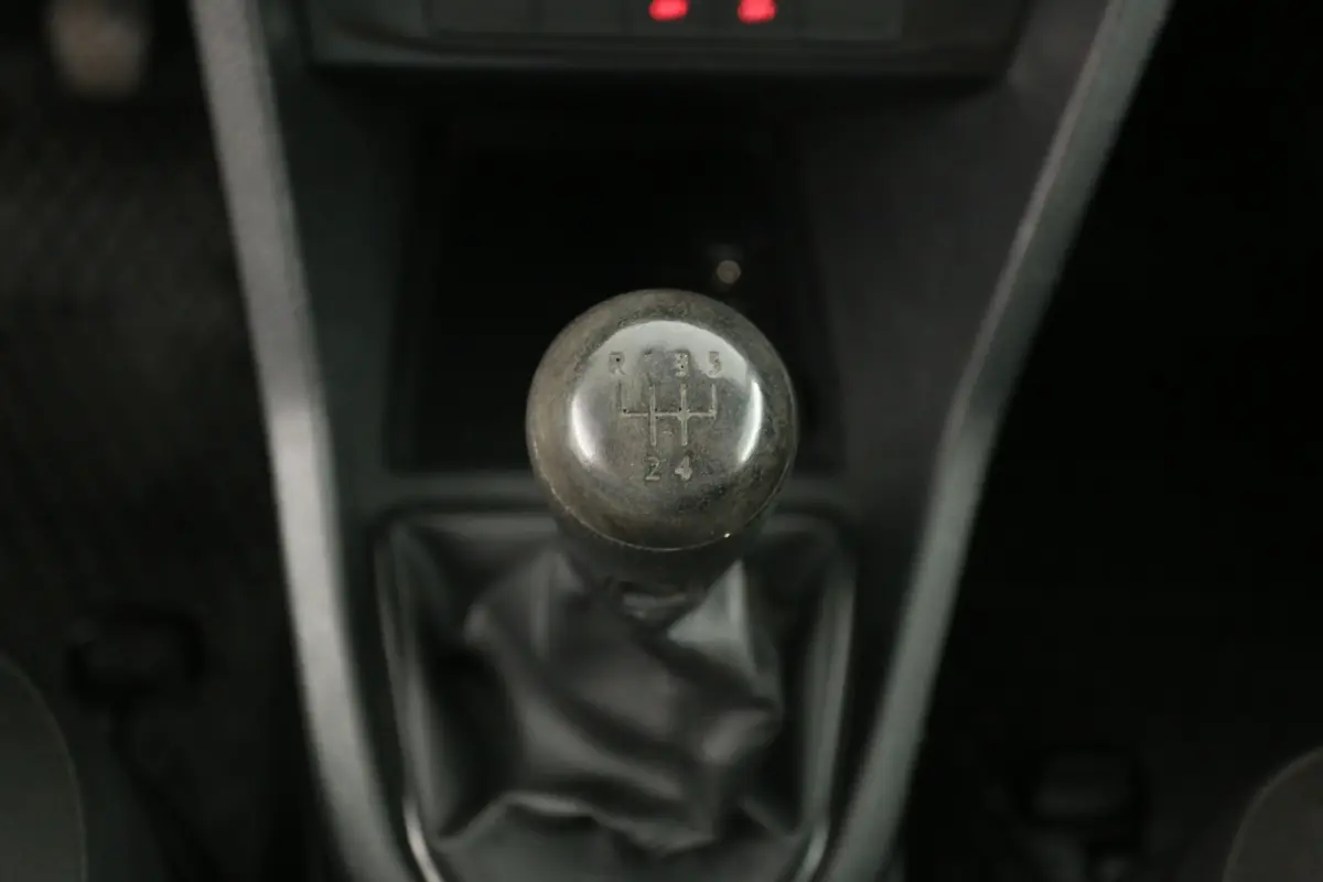 Maxi 2.0 TDI L2H1 102PK | Airco | Navigatie | Trekhaak | Imperiaal | Parkeersens.