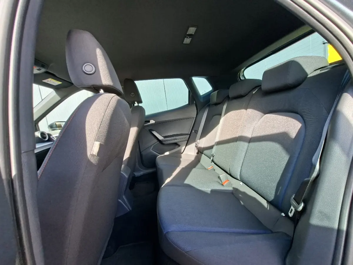 1.0 TSI 110pk FR * Navigatie * Camera * Stoelverwarming * Adaptieve Cruise Control *