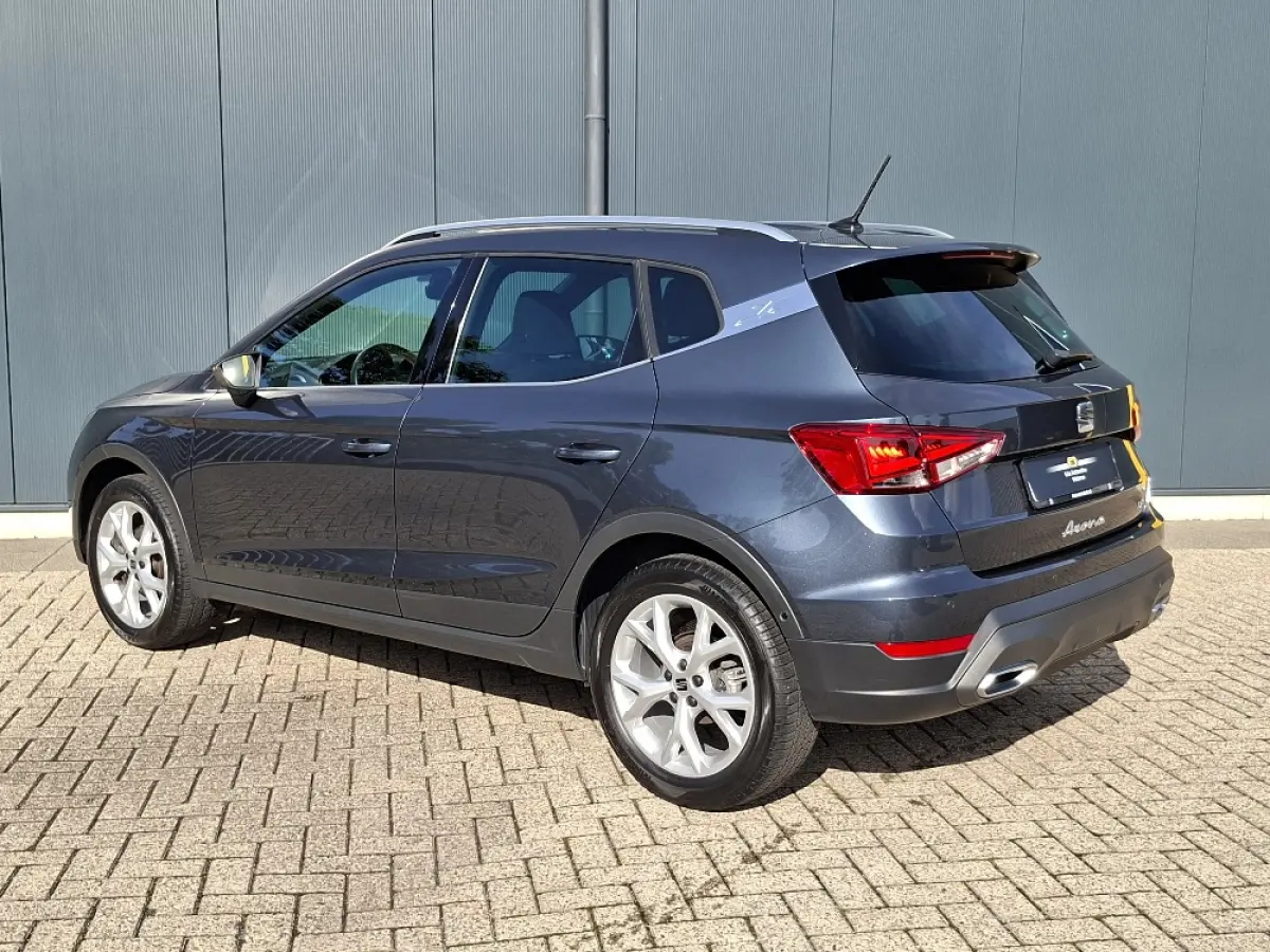 1.0 TSI 110pk FR * Navigatie * Camera * Stoelverwarming * Adaptieve Cruise Control *