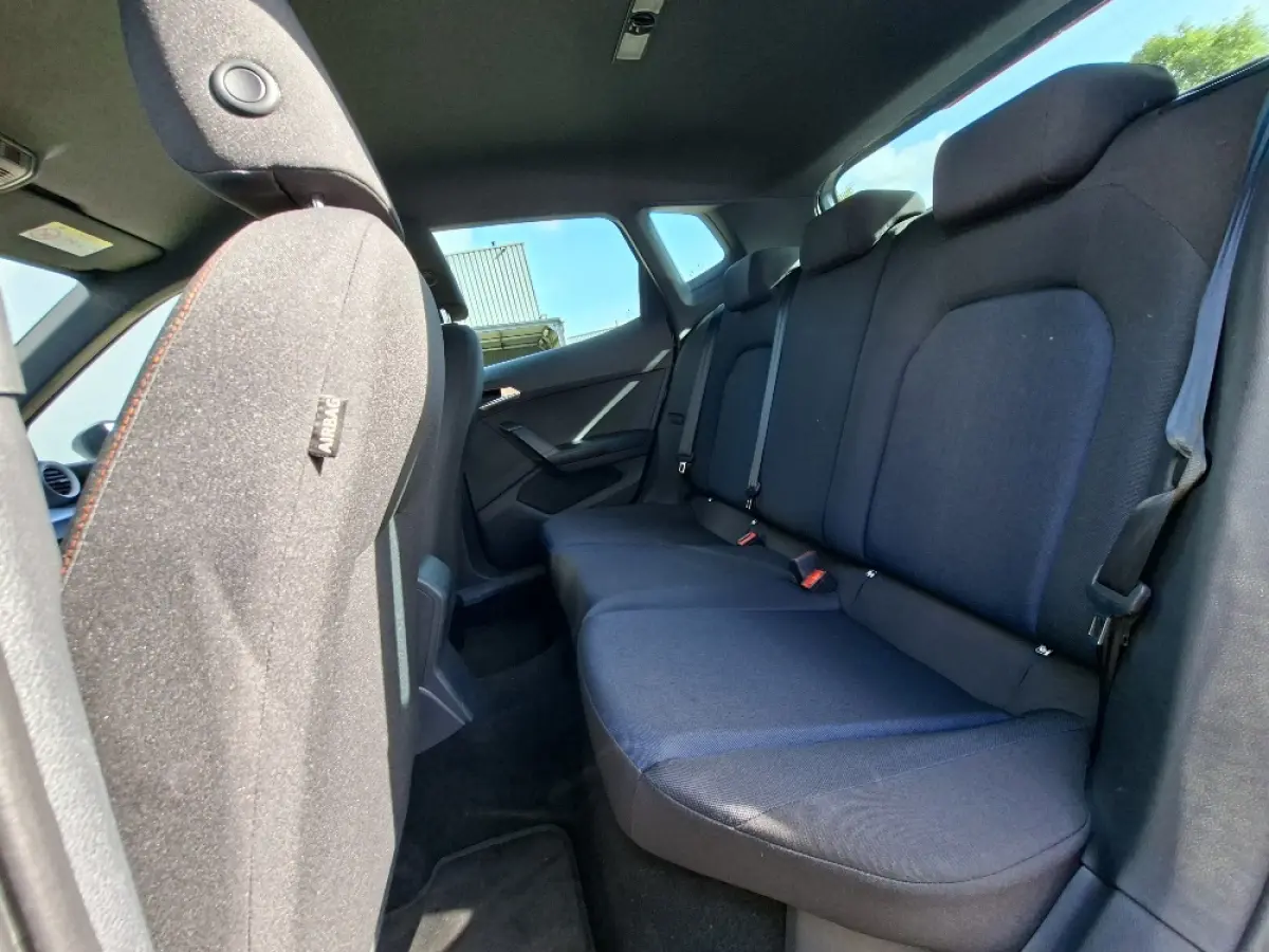 1.0 TSI 110pk FR * Navigatie * Camera * Stoelverwarming * Adaptieve Cruise Control *