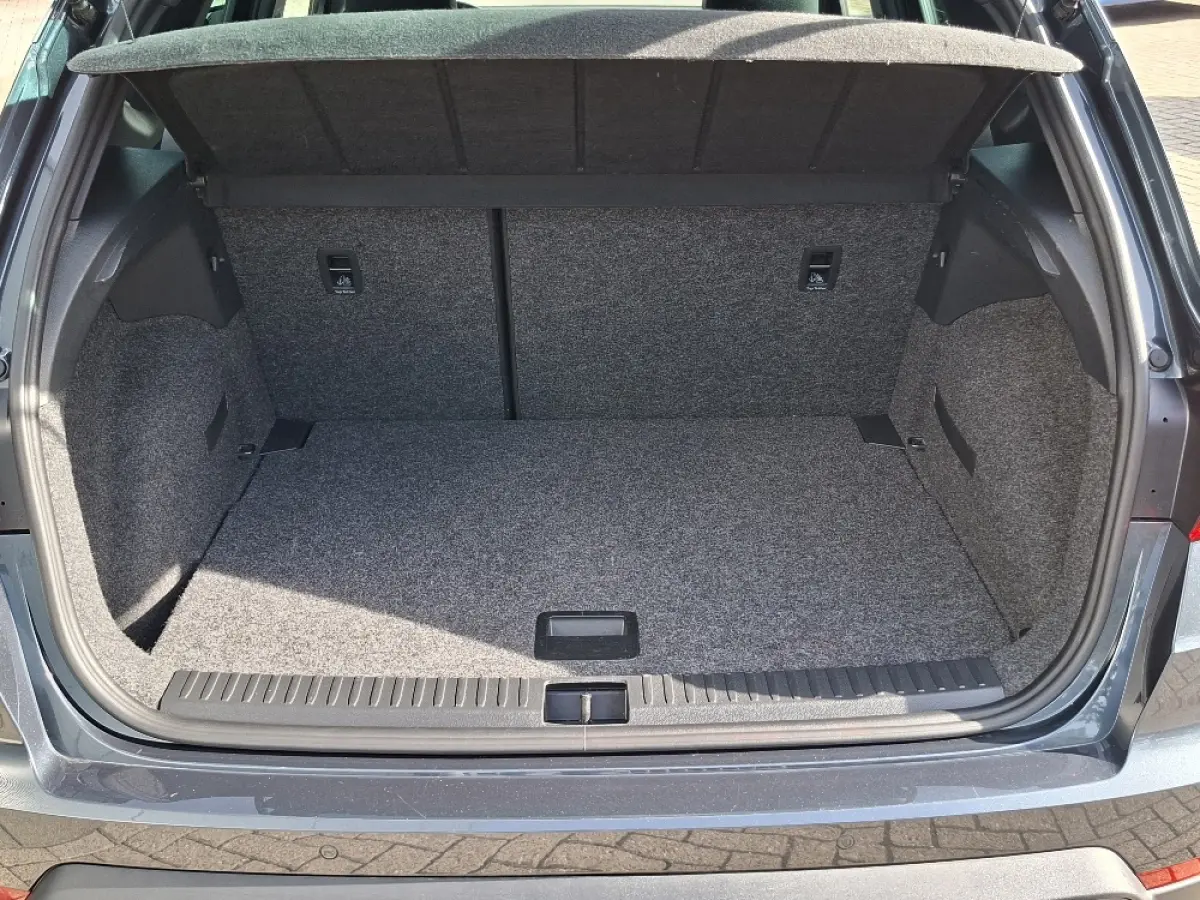 1.0 TSI 110pk FR * Navigatie * Camera * Stoelverwarming * Adaptieve Cruise Control *