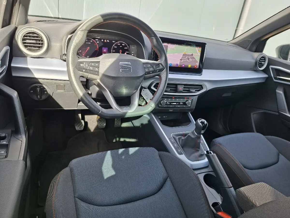 1.0 TSI 110pk FR * Navigatie * Camera * Stoelverwarming * Adaptieve Cruise Control *