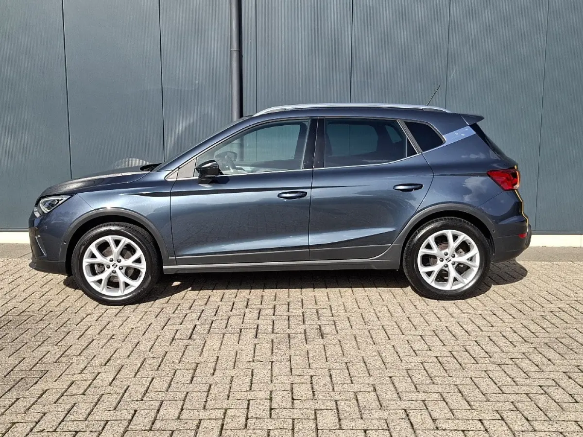 1.0 TSI 110pk FR * Navigatie * Camera * Stoelverwarming * Adaptieve Cruise Control *