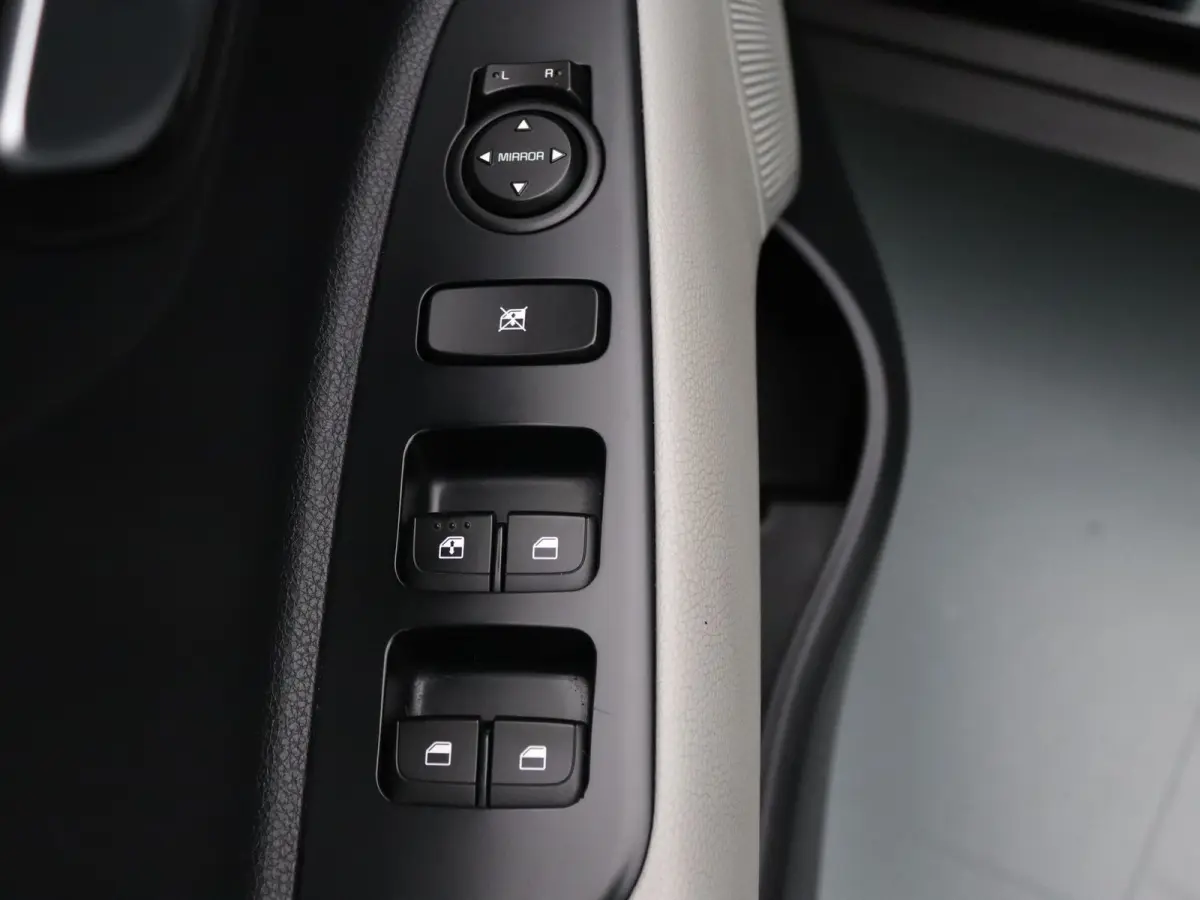 100pk T-GDi Sports Edition Apple Carplay/Android Auto | Airco