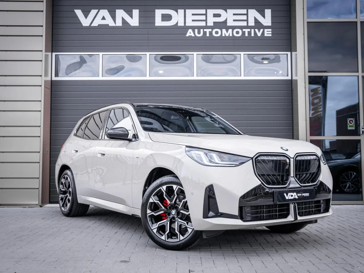 30e xDrive M-Sport l Dune Grey l Pano l Trekhaak l 360cam