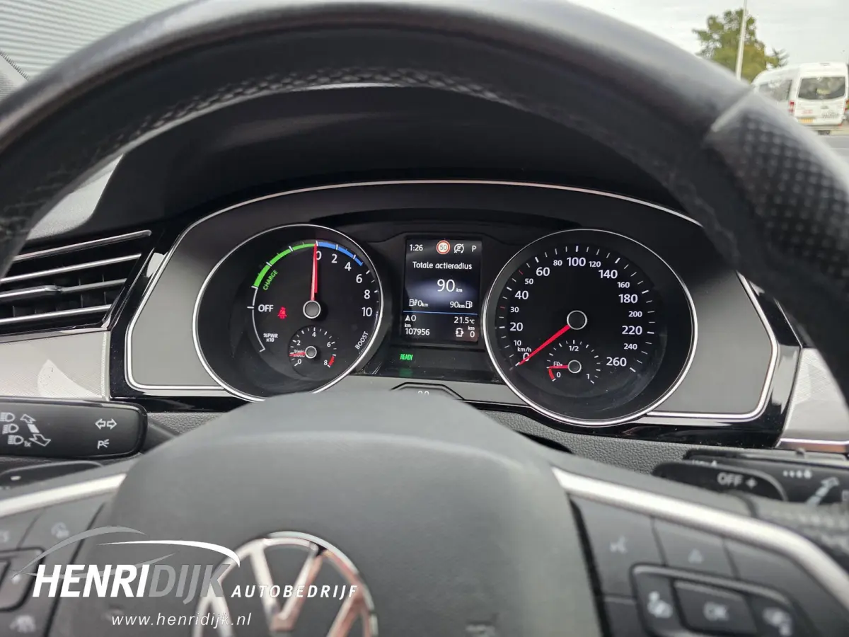 1.4 TSI PHEV GTE Business Pano / Camera / Trekhaak / SOH 97%