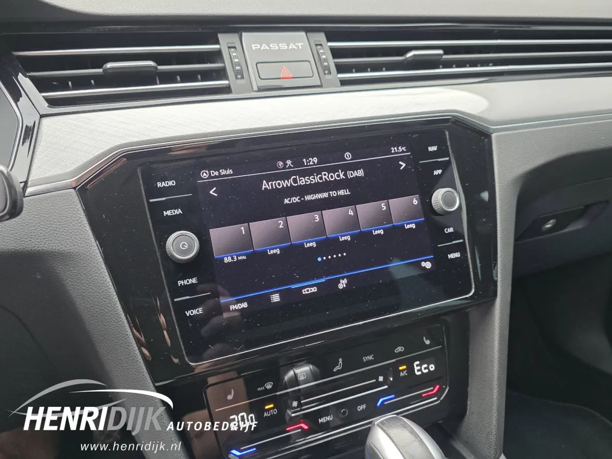 1.4 TSI PHEV GTE Business Pano / Camera / Trekhaak / SOH 97%