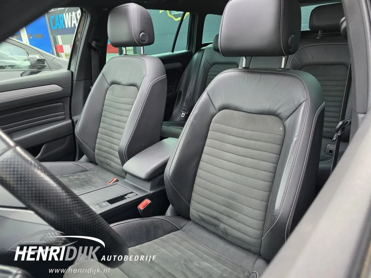 1.4 TSI PHEV GTE Business Pano / Camera / Trekhaak / SOH 97%