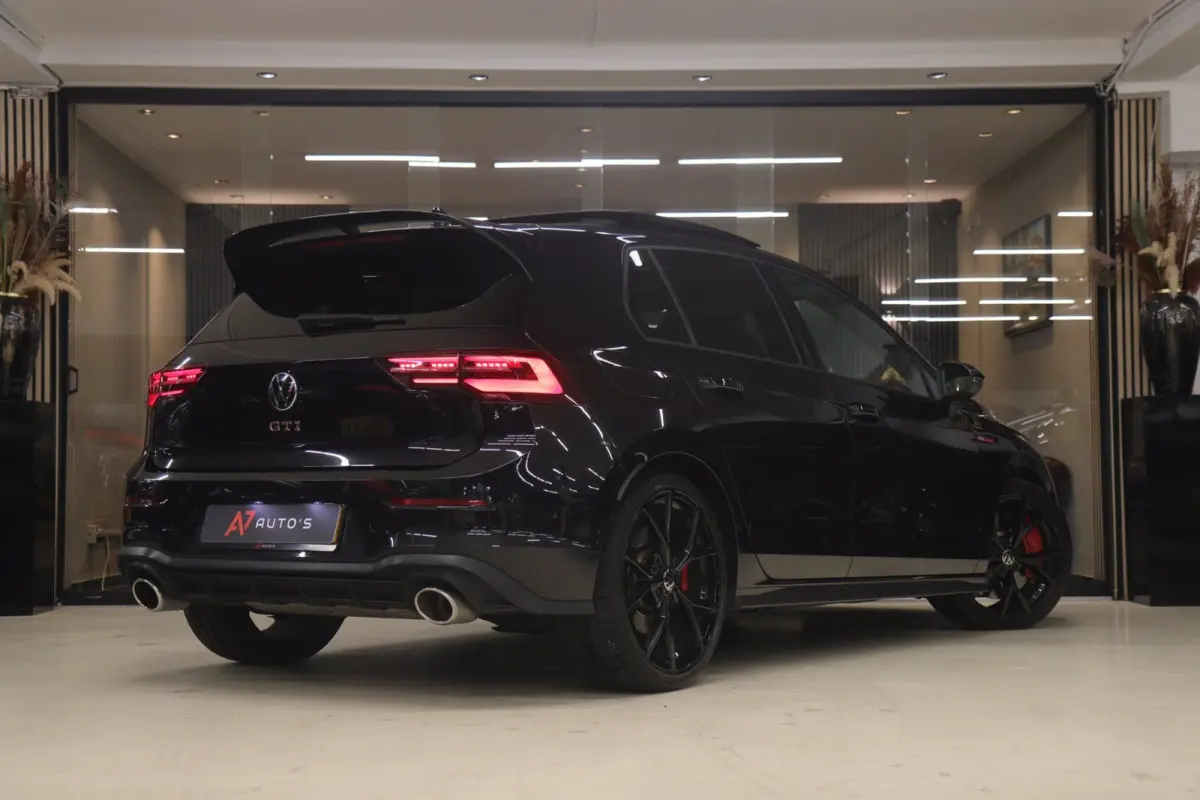 2.0 TSI GTI CLUBSPORT NURBERGRING/PANO/HUD/H&K/IQ/NAVI/CAM