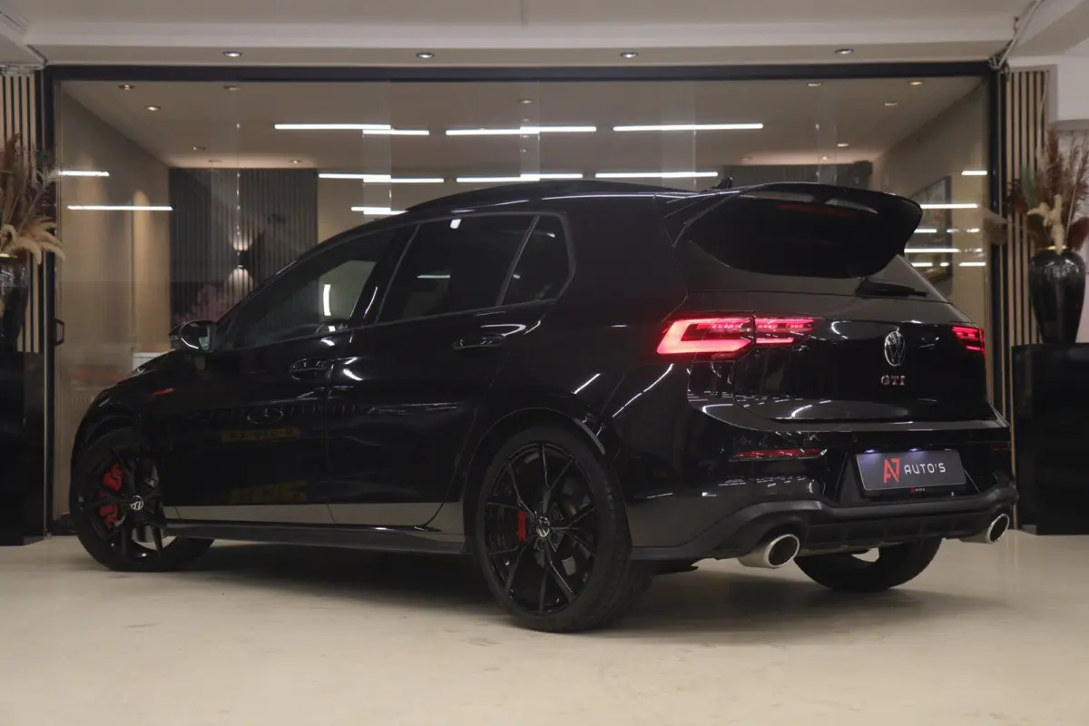 2.0 TSI GTI CLUBSPORT NURBERGRING/PANO/HUD/H&K/IQ/NAVI/CAM