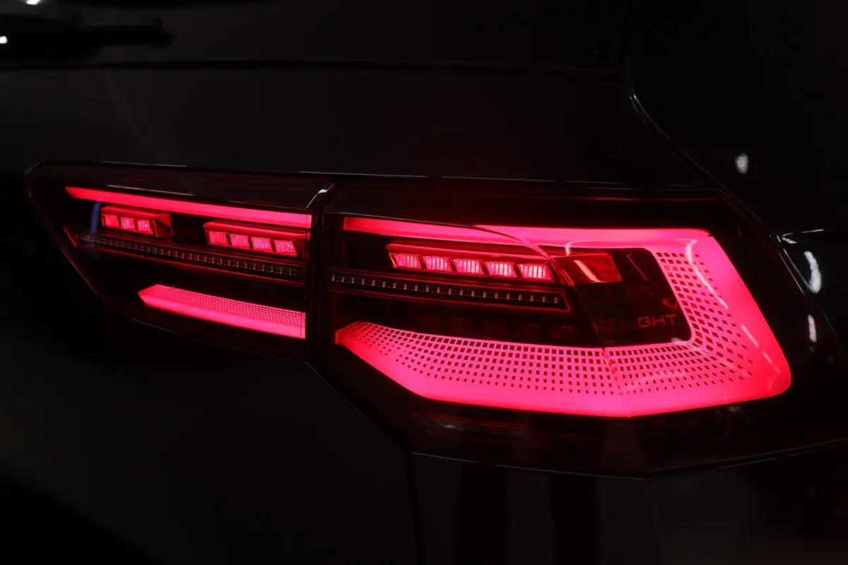 2.0 TSI GTI CLUBSPORT NURBERGRING/PANO/HUD/H&K/IQ/NAVI/CAM