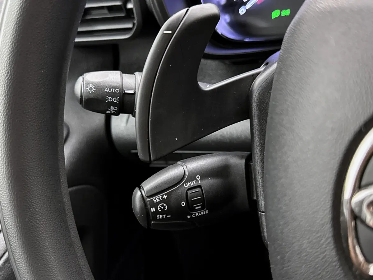 1.5 D-4D Automaat 131pk Camera Carplay Trekhaak Cruise control