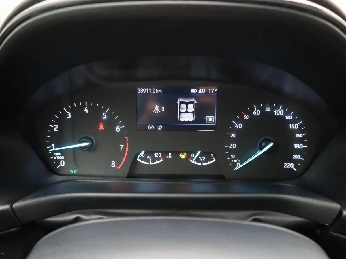 1.0 EcoBoost Titanium