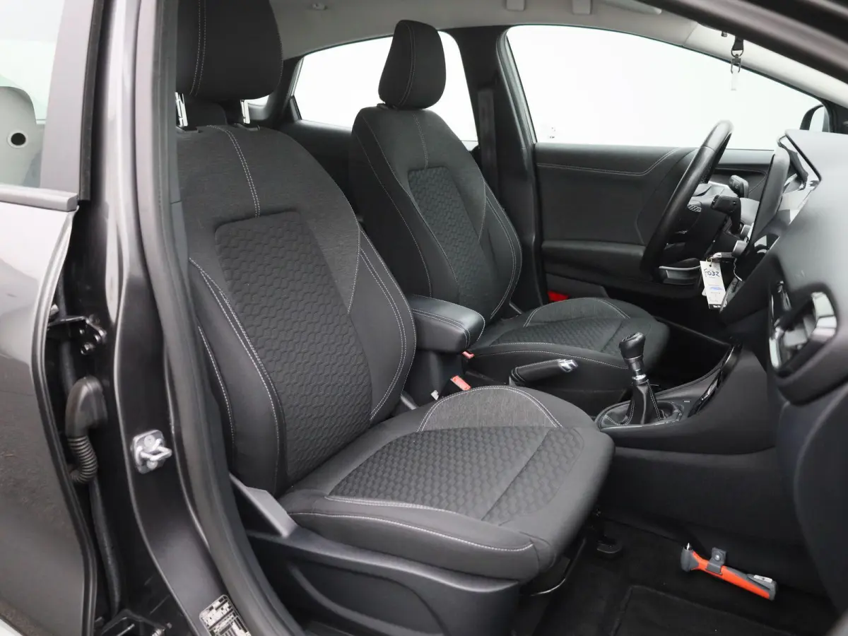 1.0 EcoBoost Titanium