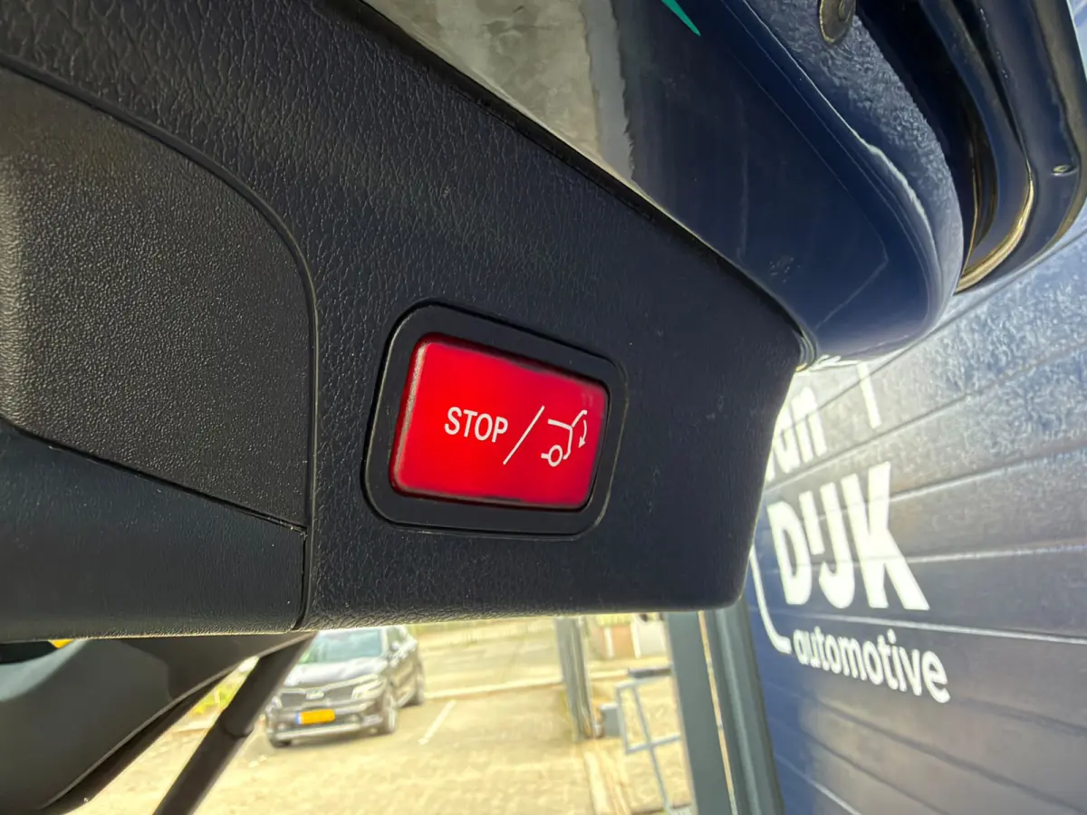 350 e 4MATIC AMG Panoramadak Trekhaak Distronic + 20 inch AMG velgen LED dynamisch 360 camera zwarte hemel