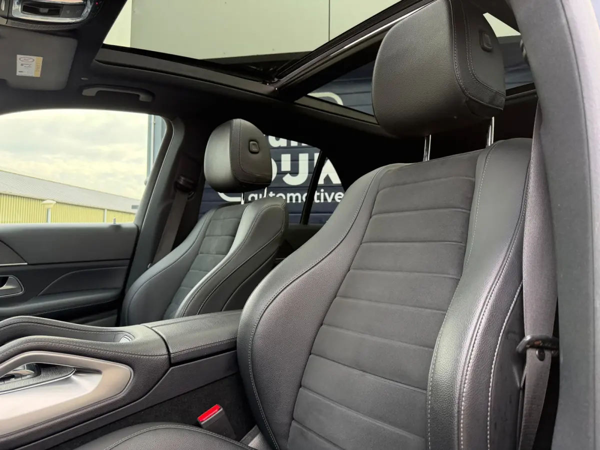 350 e 4MATIC AMG Panoramadak Trekhaak Distronic + 20 inch AMG velgen LED dynamisch 360 camera zwarte hemel