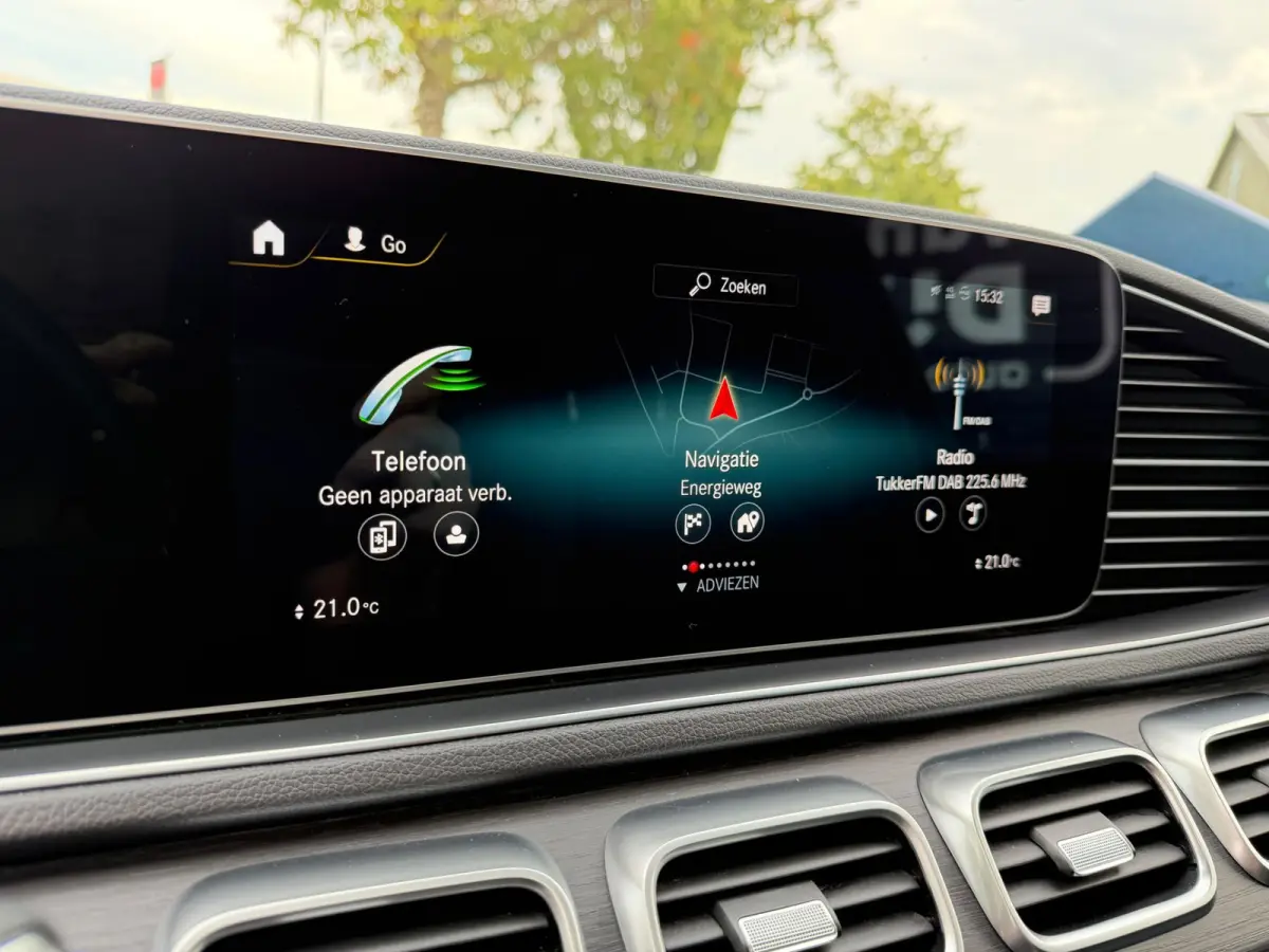 350 e 4MATIC AMG Panoramadak Trekhaak Distronic + 20 inch AMG velgen LED dynamisch 360 camera zwarte hemel