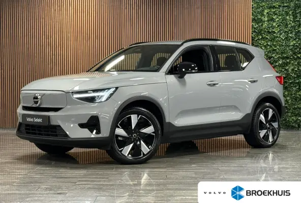 Single Motor Plus 70 kWh | 100% SoH | Adaptieve Cruise Control | Stoel en Stuurwielverwarming | Parkeercamera | Pilot Assist | BLIS Dode Hoek Detectie | Microtech / Alcantara bekleding met w
