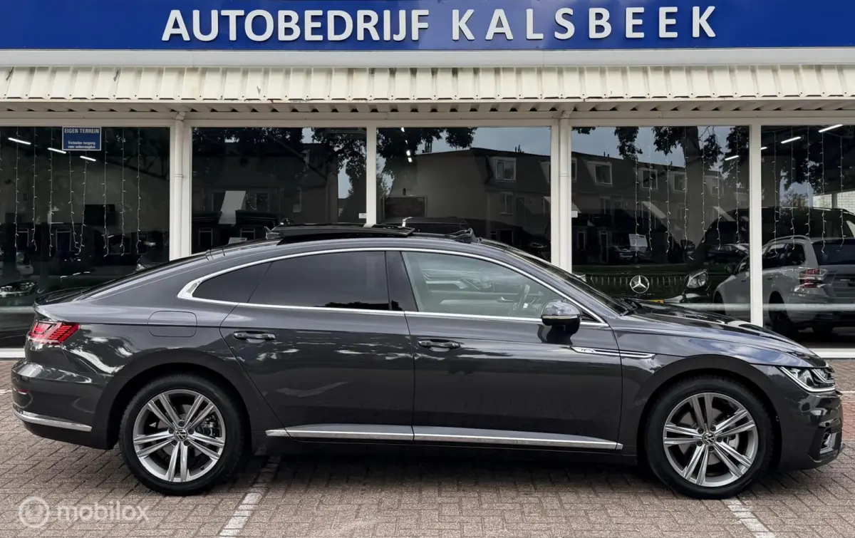 2.0 TSI Business R Exclusive|Pano|Massage|Lane assist|Elektrische kofferklep|Virtual Dashboard|Sfeerverlichting|