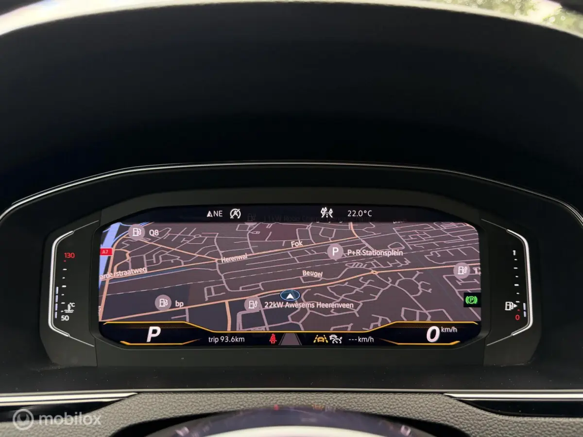 2.0 TSI Business R Exclusive|Pano|Massage|Lane assist|Elektrische kofferklep|Virtual Dashboard|Sfeerverlichting|