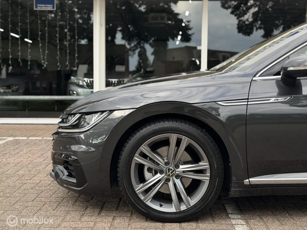 2.0 TSI Business R Exclusive|Pano|Massage|Lane assist|Elektrische kofferklep|Virtual Dashboard|Sfeerverlichting|