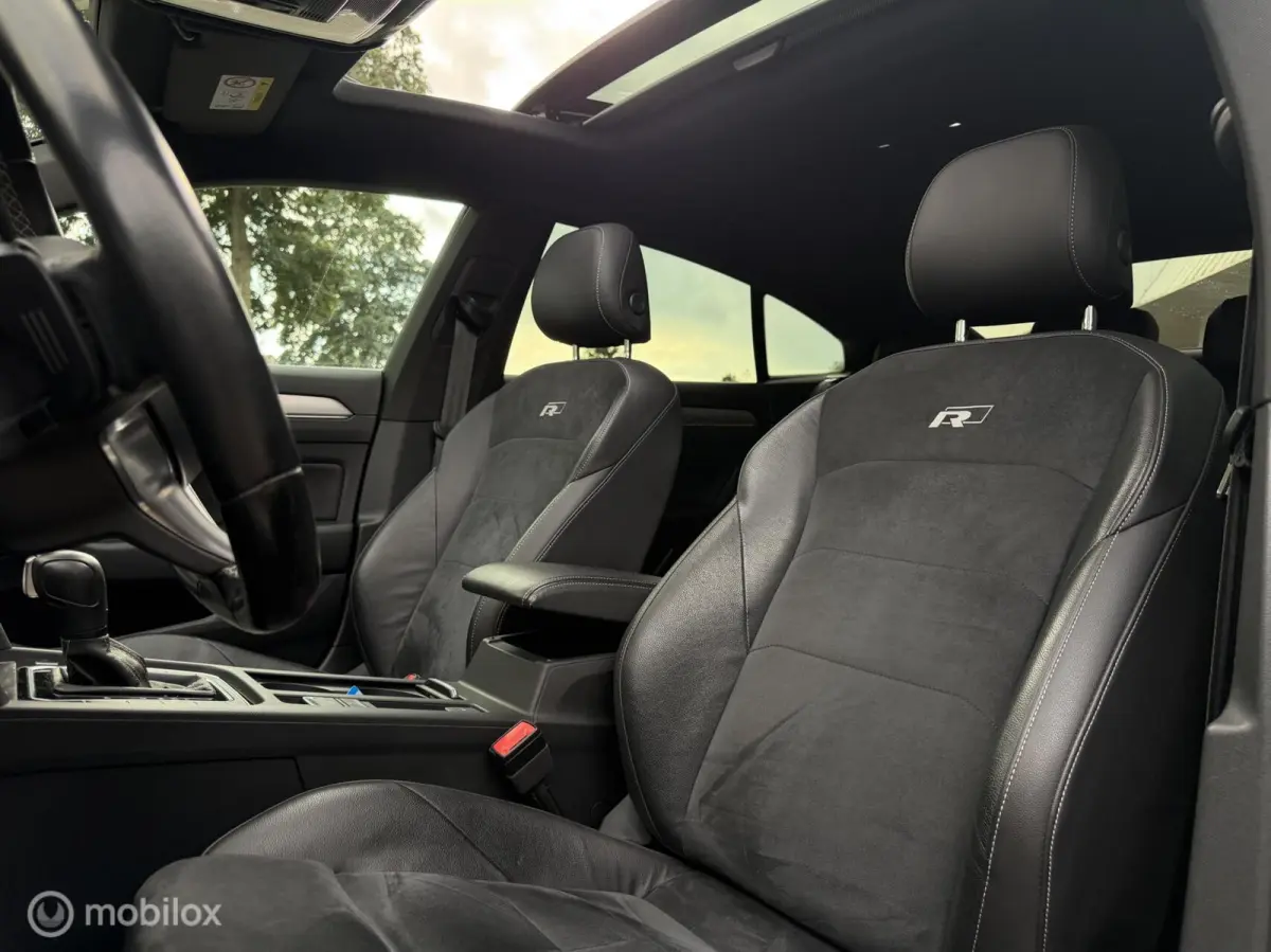 2.0 TSI Business R Exclusive|Pano|Massage|Lane assist|Elektrische kofferklep|Virtual Dashboard|Sfeerverlichting|