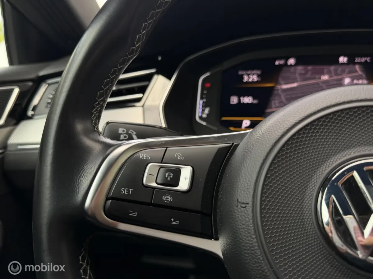 2.0 TSI Business R Exclusive|Pano|Massage|Lane assist|Elektrische kofferklep|Virtual Dashboard|Sfeerverlichting|
