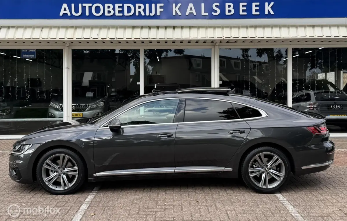 2.0 TSI Business R Exclusive|Pano|Massage|Lane assist|Elektrische kofferklep|Virtual Dashboard|Sfeerverlichting|
