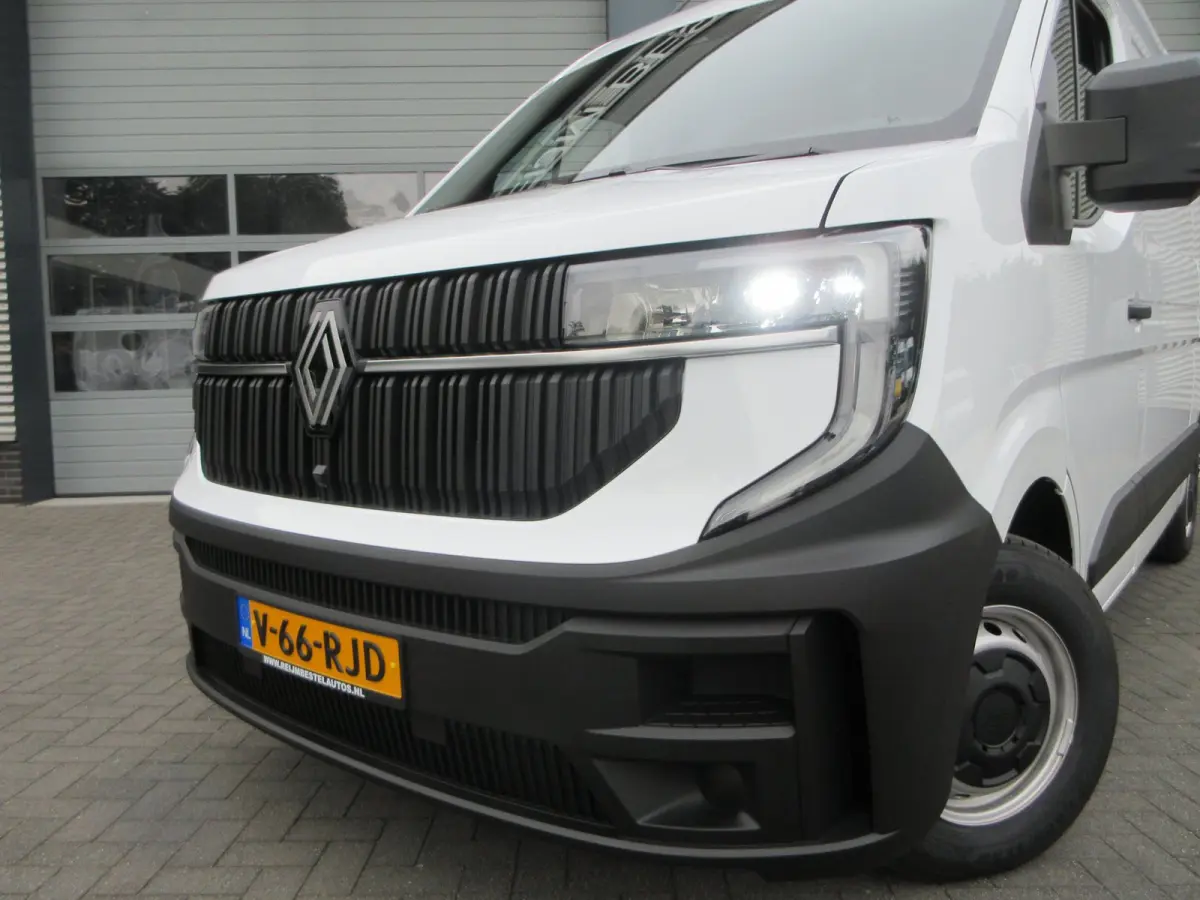 T35 L2H2, Extra Long Range 87 kWh, Camera, Apple Carplay, Android.