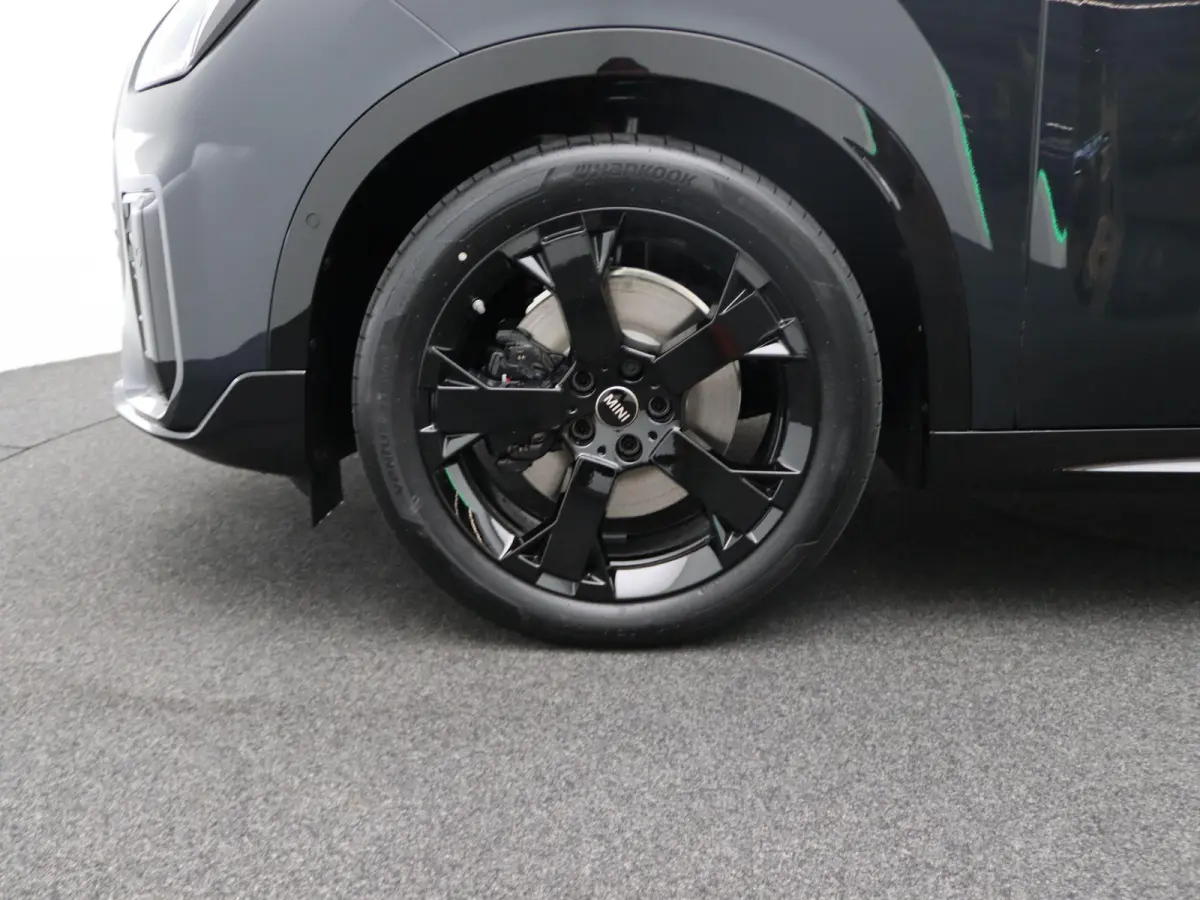 C John Cooper Works + Pakket L + Glazen panoramadak + Driving Assistant Plus + Harman Kardon + Comfort Access + 19''