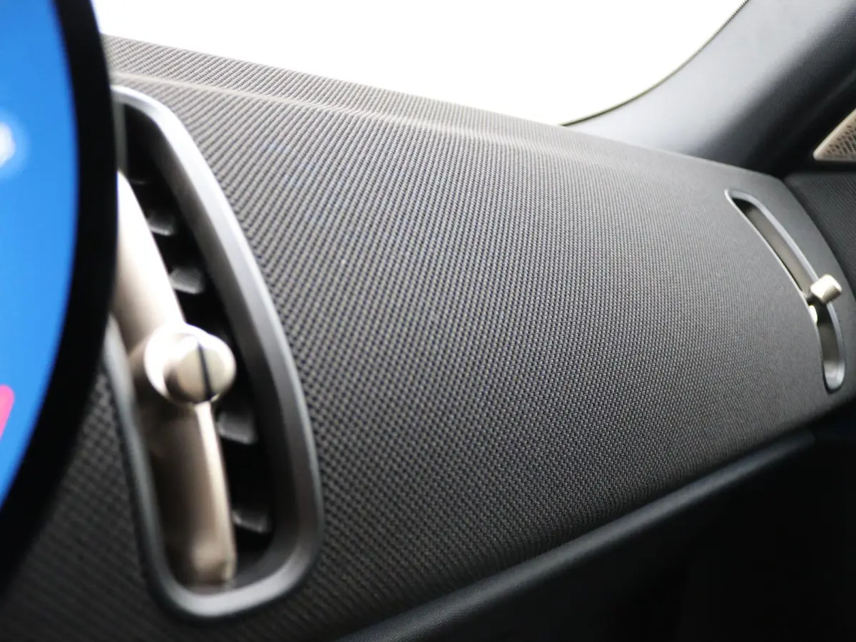 C John Cooper Works + Pakket L + Glazen panoramadak + Driving Assistant Plus + Harman Kardon + Comfort Access + 19''