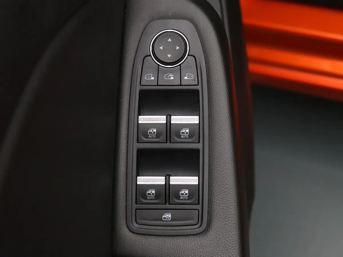 100pk TCe Intens Apple Carplay/Android Auto | Climate