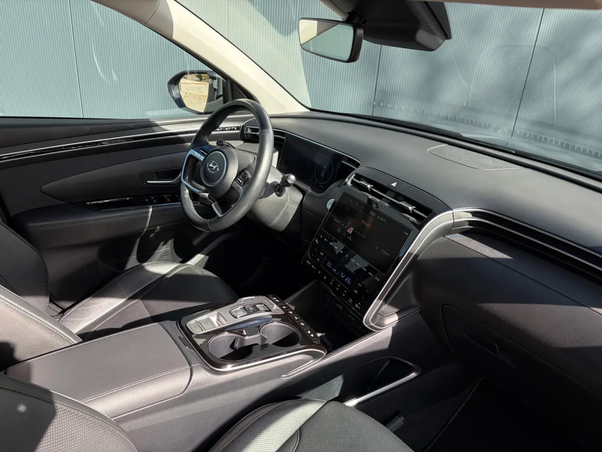 1.6 T-GDI 265pk PHEV Premium 4WD | Leder | Carplay | Climate | Keyless | Navigatie | Elek. Klep | Full - Led | 360 Camera | KRELL Audio | Elek. Stoelen | 19" Lichtmetaal | Winterpakket | Sto
