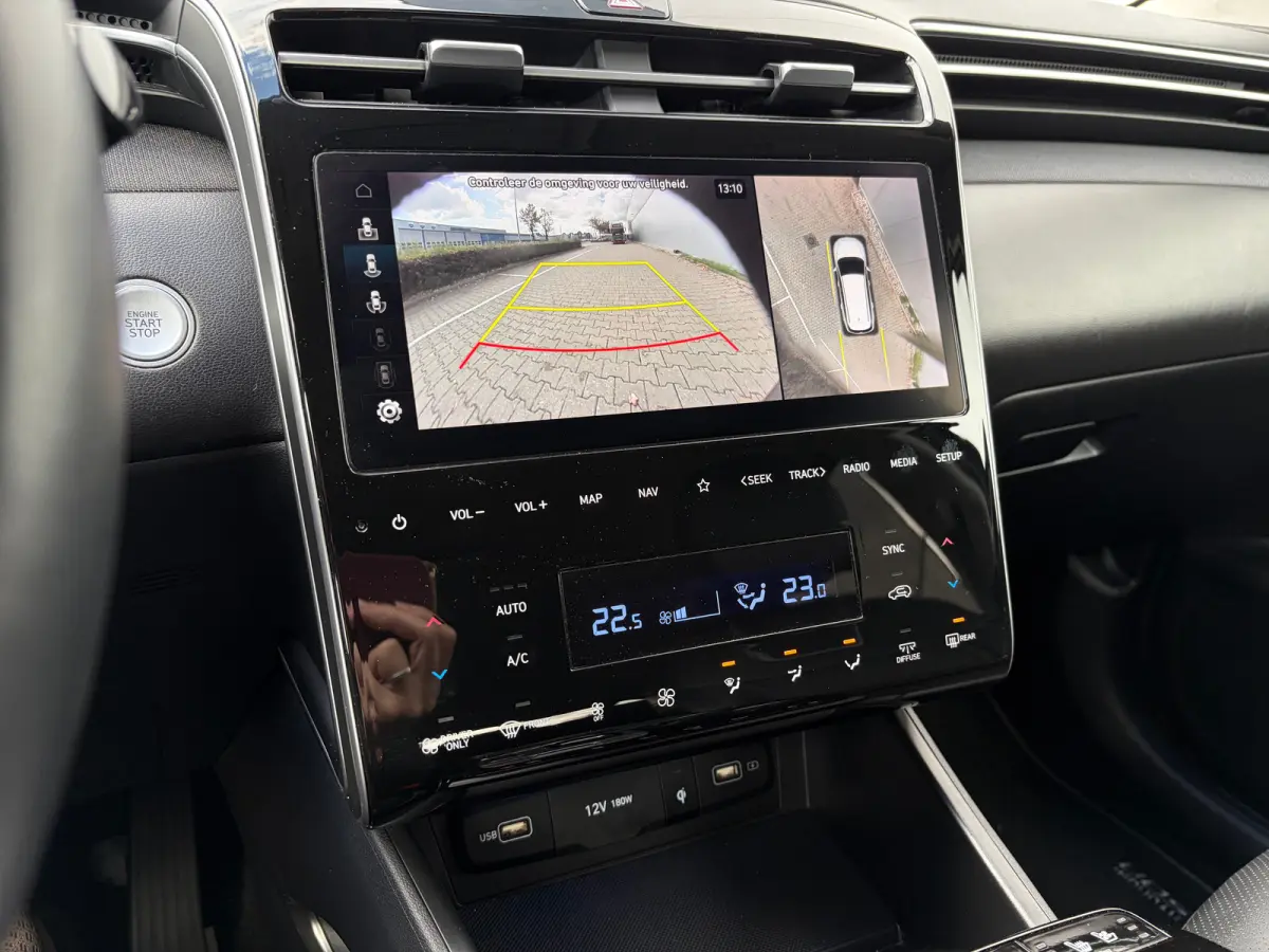 1.6 T-GDI 265pk PHEV Premium 4WD | Leder | Carplay | Climate | Keyless | Navigatie | Elek. Klep | Full - Led | 360 Camera | KRELL Audio | Elek. Stoelen | 19" Lichtmetaal | Winterpakket | Sto