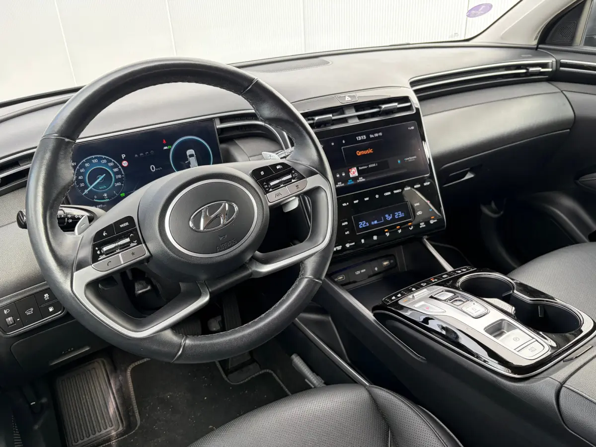 1.6 T-GDI 265pk PHEV Premium 4WD | Leder | Carplay | Climate | Keyless | Navigatie | Elek. Klep | Full - Led | 360 Camera | KRELL Audio | Elek. Stoelen | 19" Lichtmetaal | Winterpakket | Sto