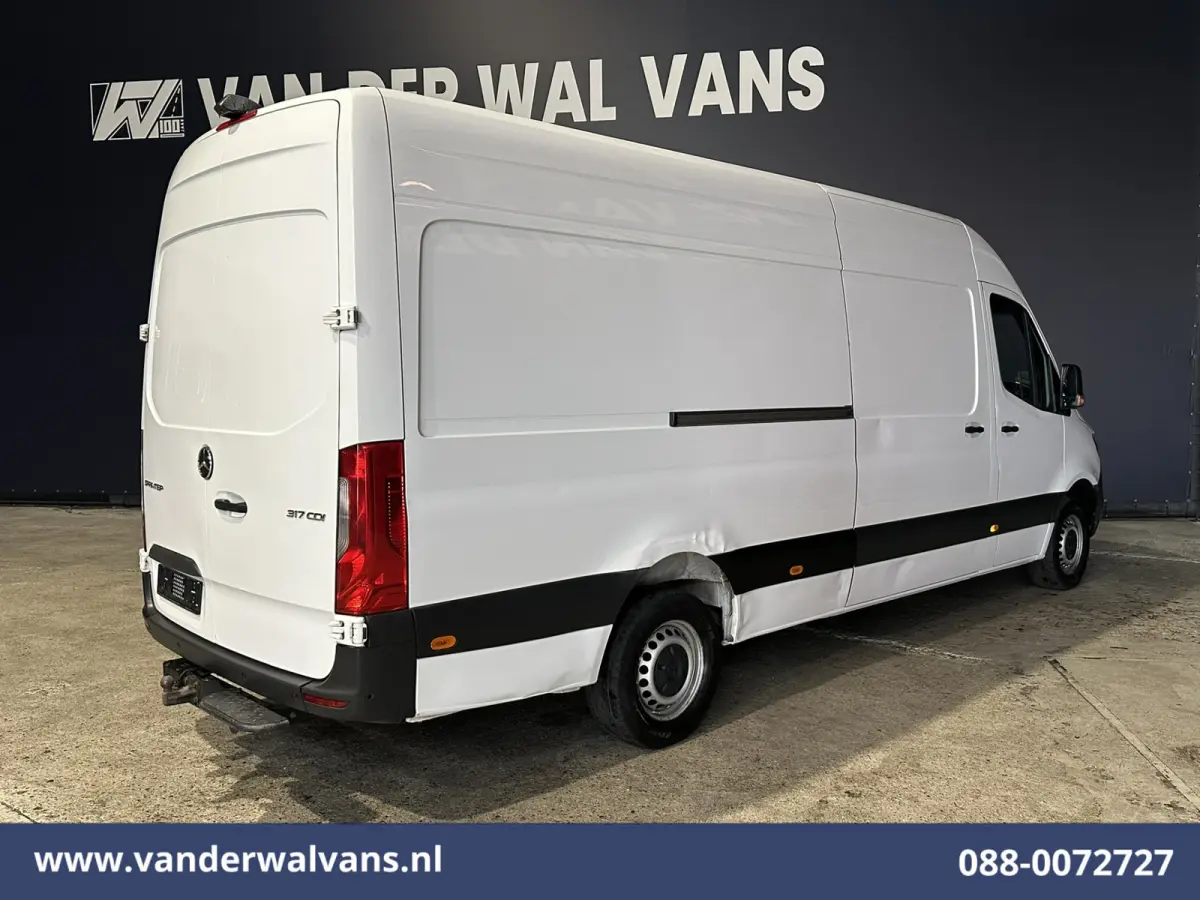 317 CDI 170pk L3H2 Euro6 Airco | Camera | Navigatie | Apple Carplay | Trekhaak | Stoelverwarming Android Auto, Parkeersensoren, Bijrijdersbank