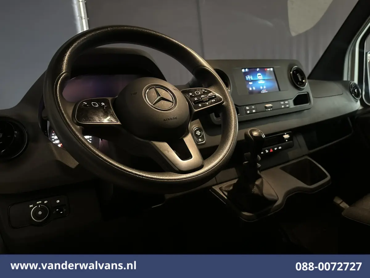 317 CDI 170pk L3H2 Euro6 Airco | Camera | Navigatie | Apple Carplay | Trekhaak | Stoelverwarming Android Auto, Parkeersensoren, Bijrijdersbank