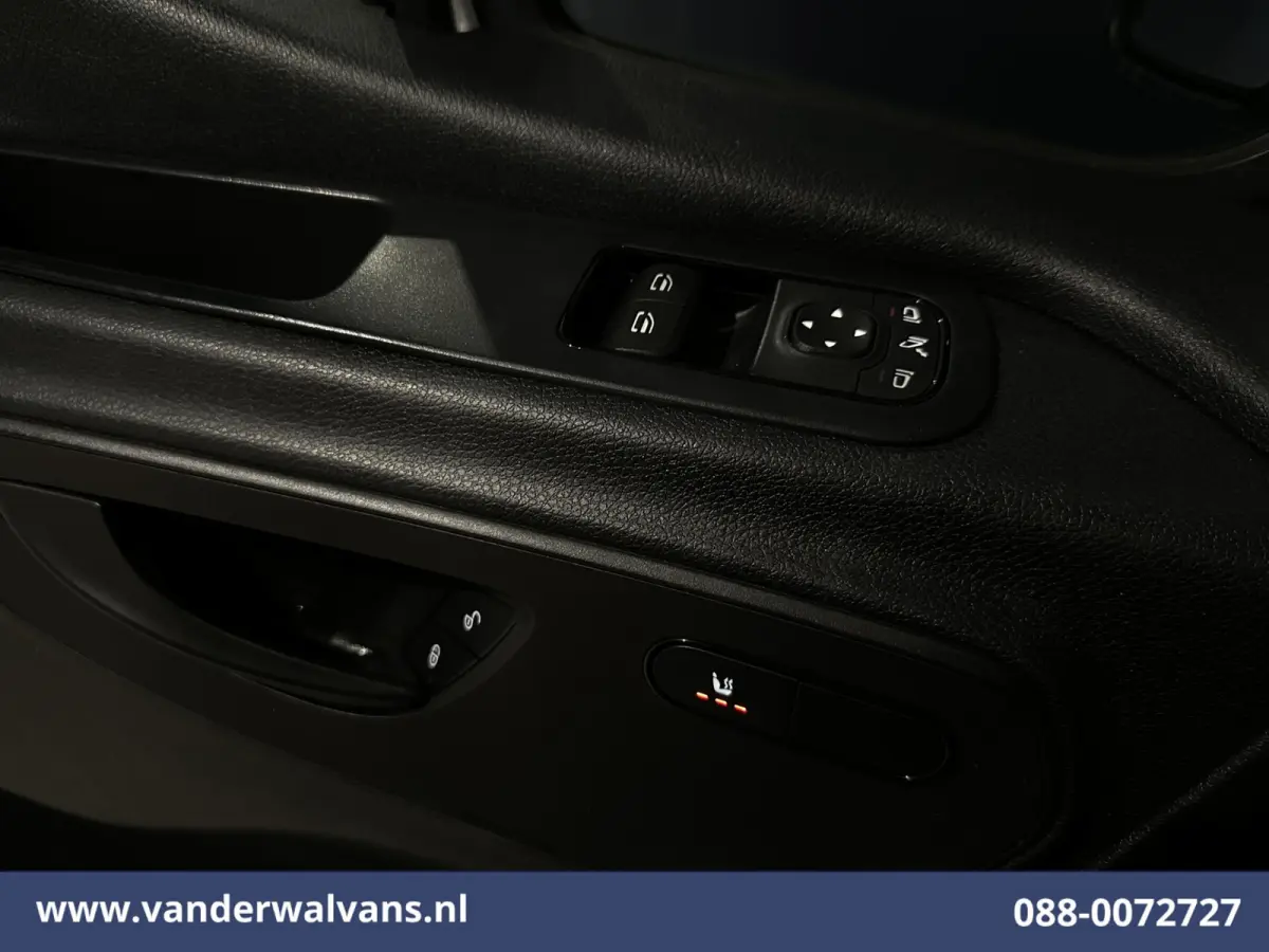 317 CDI 170pk L3H2 Euro6 Airco | Camera | Navigatie | Apple Carplay | Trekhaak | Stoelverwarming Android Auto, Parkeersensoren, Bijrijdersbank