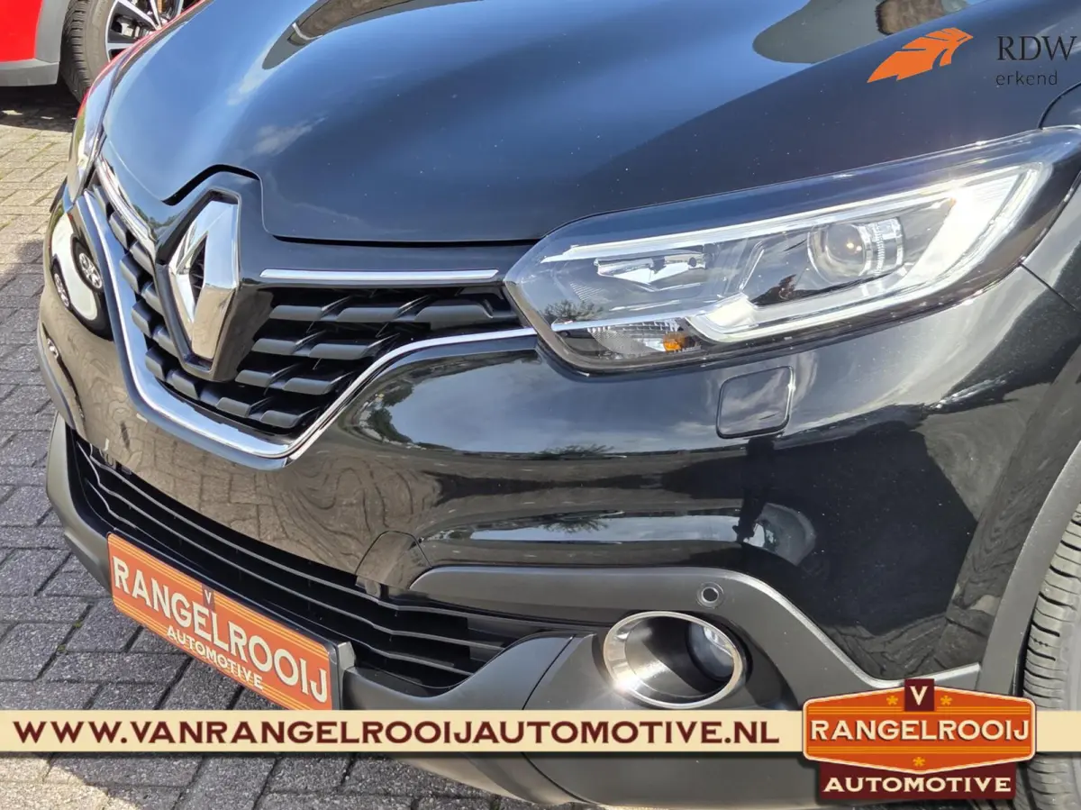 1.2 TCe Intens Aut., stoelverw., clima, cruise, pdc, half leer, 17" lmv