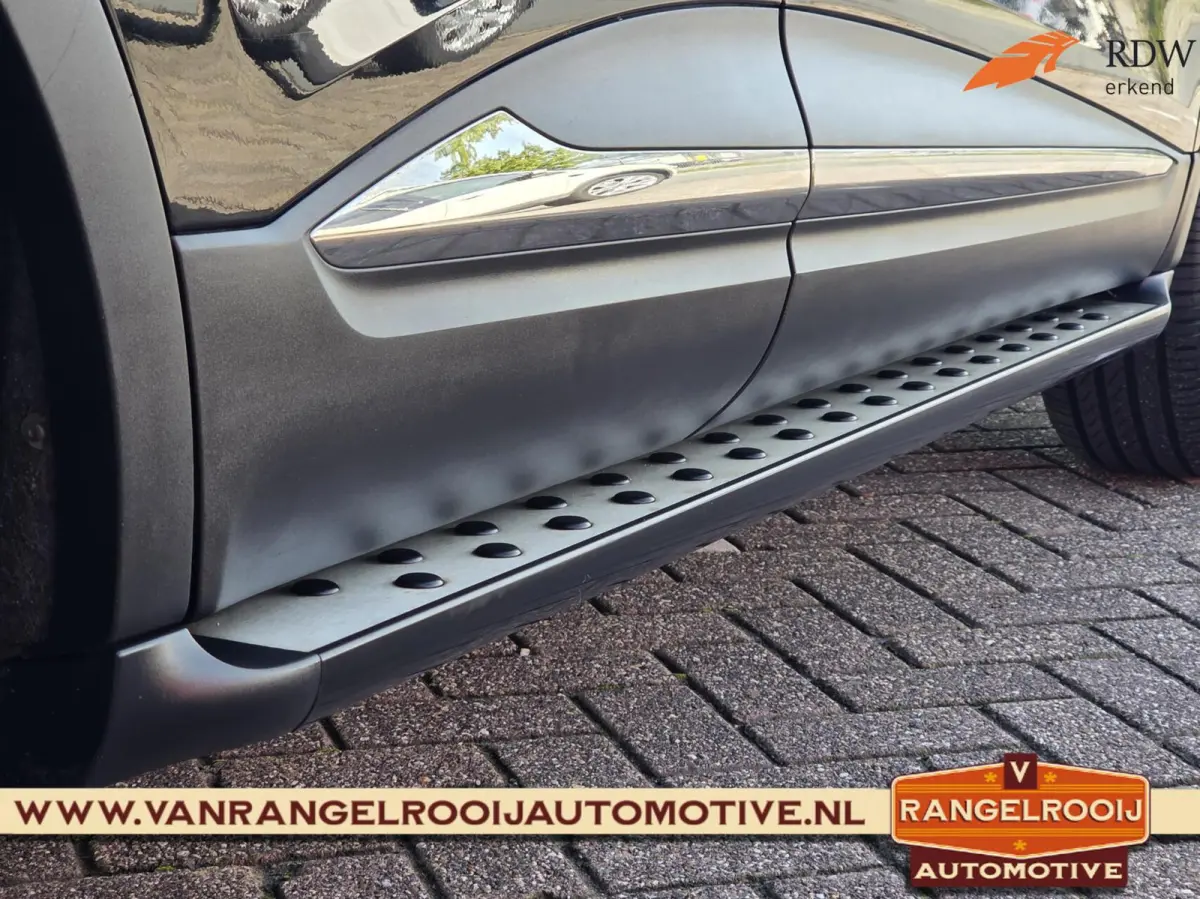 1.2 TCe Intens Aut., stoelverw., clima, cruise, pdc, half leer, 17" lmv