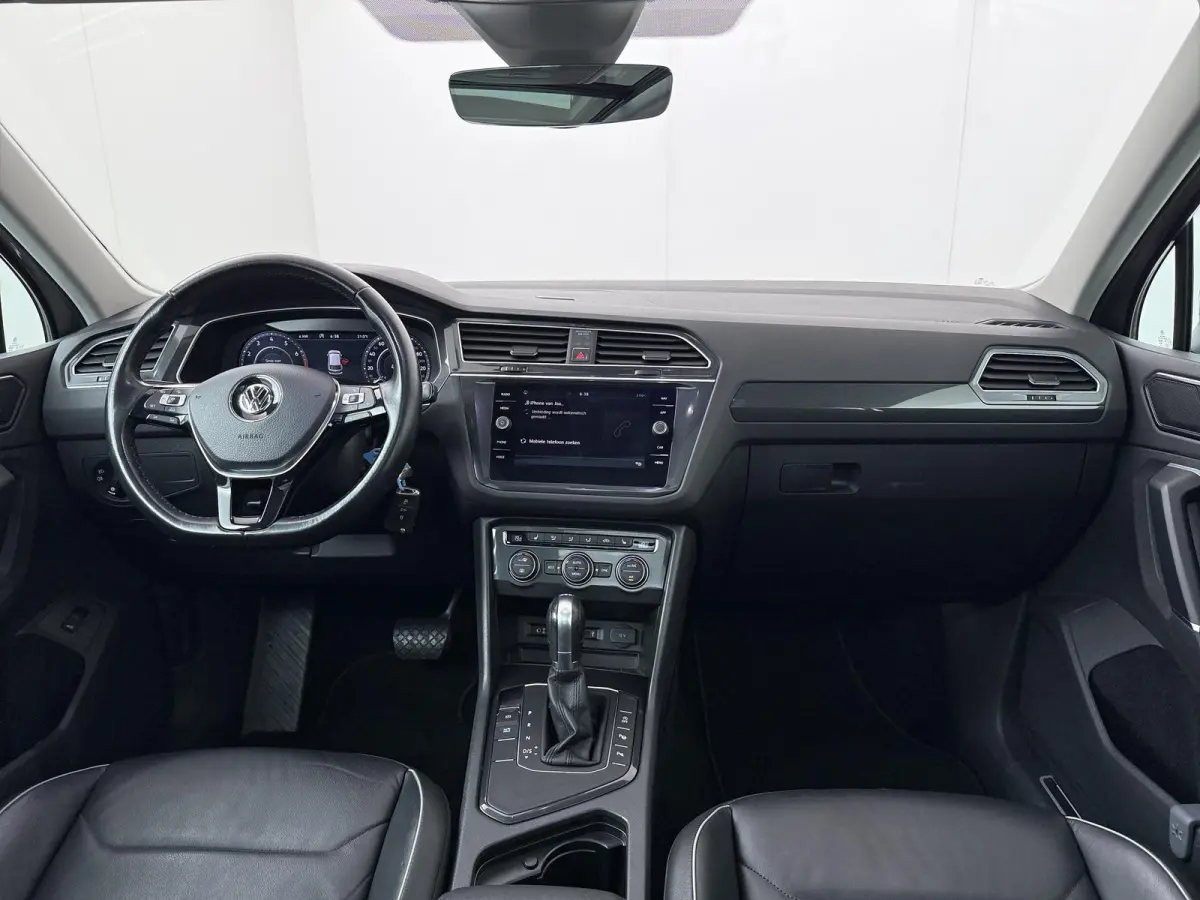 1.4 TSI ACT Highline | Trekhaak | R-Line | Panoramadak | Lederen Bekl. |