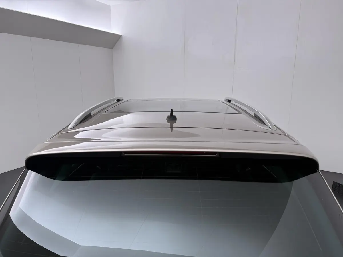 1.4 TSI ACT Highline | Trekhaak | R-Line | Panoramadak | Lederen Bekl. |