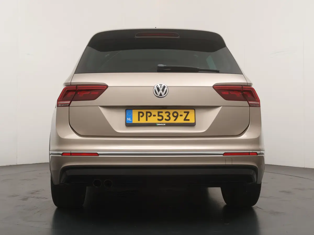 1.4 TSI ACT Highline | Trekhaak | R-Line | Panoramadak | Lederen Bekl. |