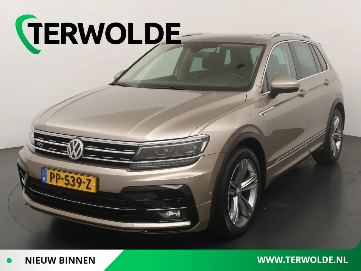 1.4 TSI ACT Highline | Trekhaak | R-Line | Panoramadak | Lederen Bekl. |